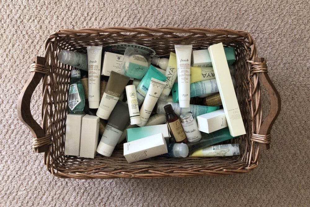 mini hotel toiletries