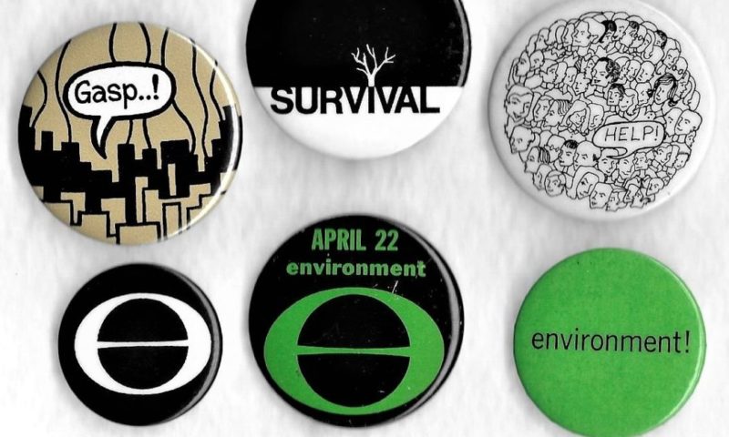 Earth Day buttons